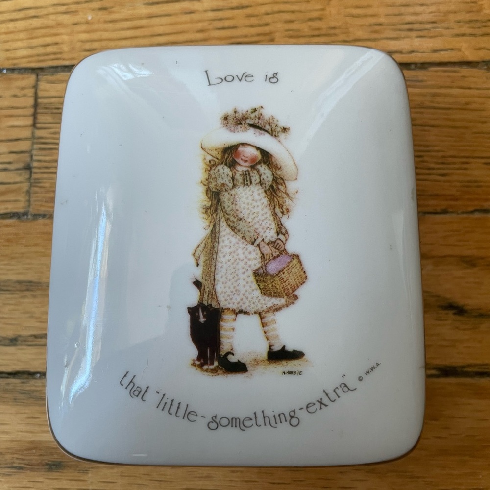 Vintage Porcelain Holly Hobbie Trinket Box